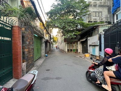Anh/chị không cần xem 20 căn mới chọn được 1. 1