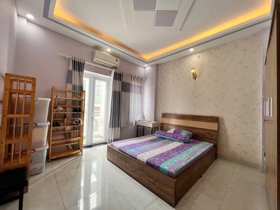 Bán nhà 4 tầng 4x15 hxh 6m thẳng tít thạnh xuân 24, quận 12 giá tốt 5.6 tỷ 4