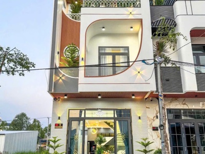 Bán nhà 3 tầng ngay TP Thuận An, Bình Dương 0