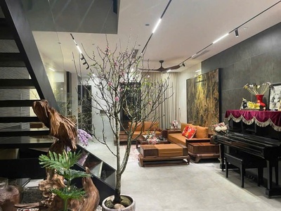 Bán nhà phân lô hoàng quốc việt, ôtô tránh, kinh doanh, 2 mặt thoáng, dt 65m2, giá 16 tỷ 750 2