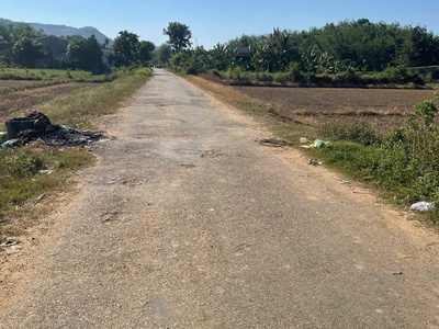 Cần tiền gấp nên gia đình tôi cần bán lô đất ngay khu dân cư chỉ 300 triệu 4