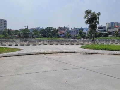 Lô đất siêu đẹp lô góc mặt hồ vạn hạnh việt hưng diện tích 245m mặt tiền rộng 18m 63 tỷ 9 1
