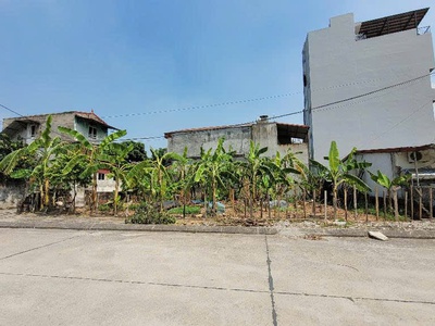 Lô đất siêu đẹp lô góc mặt hồ vạn hạnh việt hưng diện tích 245m mặt tiền rộng 18m 63 tỷ 9 4
