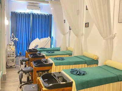 Cần sang nhượng lại spa ngay tttm cái khế 4