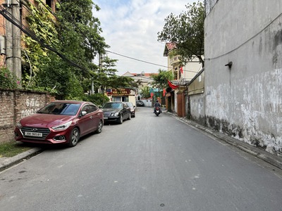 Bán 122,5m2 nhà cấp 4, 3 phòng trọ tại TĐC Cổ Bi, Gia Lâm. Ngay cạnh đường Cổ Bi và Công An Huyện 3