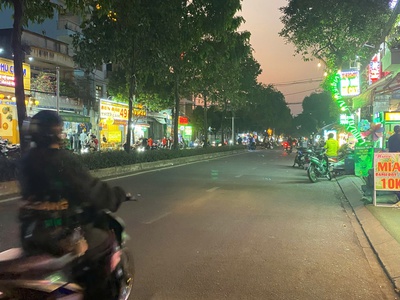 Nhà mặt tiền đường 147 phước long B, diện tích 80m vị trí đẹp 0