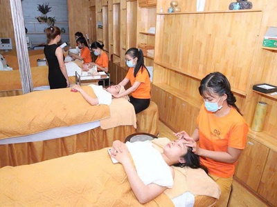 ĐÀO TẠO NGHỀ SPA: Phun xăm thẩm mỹ, chăm sóc da chuyên sâu, chăm sóc body, triệt lông, giảm eo 2