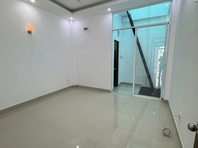 Nhà khu đồng bộ hẻm liên khu 4-5, BHH B dt 56m2 2 lầu 4pn 4wc giá 5,3 tỷ 10