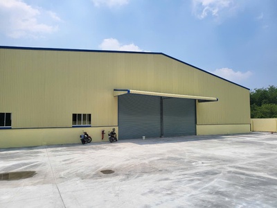Cho Thuê 6000m2 Xưởng mới Ngay KCN Bến Cát ,Gía :315 triệu , PCCC tự động , Giấy tờ đầy đủ 0