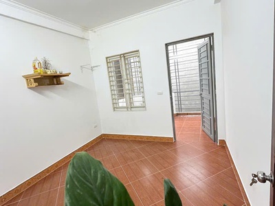 Bán nhà riêng tại Đường Hoàng Mai, Hoàng Mai,  Hà Nội diện tích 30m2  giá 6.8 Tỷ 2