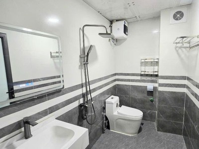 Hơn 6 tỷ ô tô đậu cạnh nhà - tt hoàng mai - nhà cực đẹp về ở luôn - ngõ thông 3
