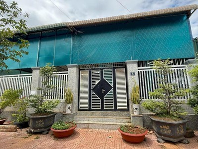 Bán gấp nhà mặt phố nghĩa đức, 7.9 tỷ, 528m2, mặt tiền 24m, pháp lý đầy đủ 0