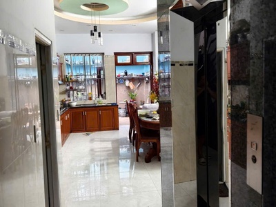 Ngộp khuông việt - đầm sen q11 - 4x18m2 - hxh tránh kd - 3 tầng 1