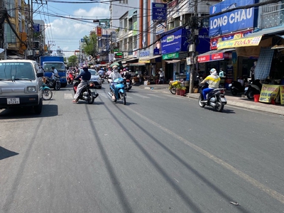 Nhà bán trệt, lầu - 64.8m2- 4,3 x 15  hẻm 8m xe tải chợ rạch ông đường nguyễn thị tần p2q8. 7tỷ7 tl 1