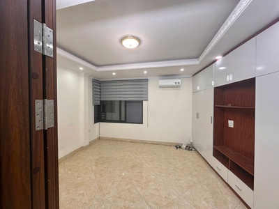 Gia đình cần bán nhà riêng 5 tầng, 30m2, hiện đại - đầy đủ công năng 2