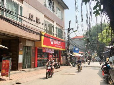 Nhà đường đôi phú thượng đối diện ciputra ô tô trong nhà, dt 80m2, mt 7m, 8 tầng thang máy, giá chỉ 0