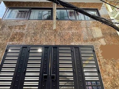 Ccmn bạch mai, 19 phòng, 70 m2, thang máy, gần mặt phố lớn minh khai, hai bà trưng. 0