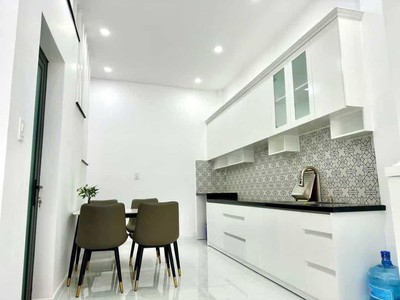 Tân phú   âu cơ, trường chinh   4x10   2 tầng   chỉ 4,x 3