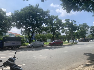 C125  cơ hội đầu tư hiếm có - đất mặt tiền nguyễn thị thập, quận 7  1