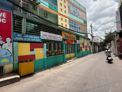 Nhà gấp bán chỉ 5.7 tỷ tl 85m , 4 tầng/3pn, hẻm xe hơi, phan huy ích, gò vấp 4