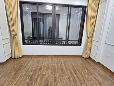 Siêu phẩm cầu giấy - lô góc - 7 phòng rộng - ở hay ch0 thuê đều ổn - tiện ích bạt ngàn 3