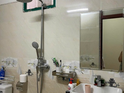 Bán nhà hoàng ngân   nhân chính   30m    4 tầng   gần lê văn lương   giá 7 tỷ 3