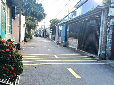 Ngộp giảm sốc 2.2 tỷ bán nhà mặt tiền kd 196m2 9x22m gần quốc lộ 13 hiệp bình phước thủ đức chỉ 2