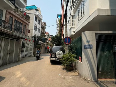 Bán đất tặng nhà phố lạc long quân - giá rẻ - quy hoạch ổn định - sổ đỏ nở hậu - 78m chỉ 15 tỷ 0