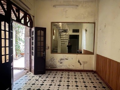 Chủ nhà gửi bán đất hào nam, đống đa - 59m , mt 5.1m- giá 7.9 tỷ 1