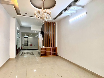Bán nhà kdc an sương   nhà đẹp 4 tấm   giá chỉ 8.8 tỷ 2