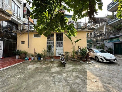 Cho thuê nguyên căn lô góc văn cao, ba đình   40m  x 1 tầng   chỉ 7 triệu/tháng - kd đa dạng 0