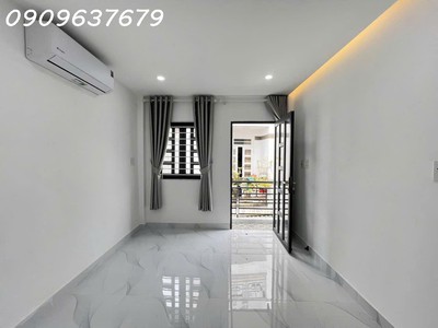 Nhỏ xinh khu vip trung tâm q10 - nhà 3 tầng mới đẹp 100 - hẻm thông - ngang 3 nở hậu 4 - khu vực 0