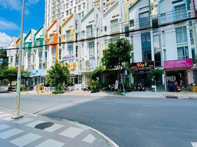 Chính chủ cần pass phòng tại nhà phố la astoria bình trưng tây- quận 2- tp thủ đức 1