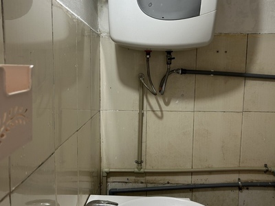 Cho thuê nhà số 30, ngõ 4, phố đình quán, đường văn tiến dũng, phường phúc diễn 2