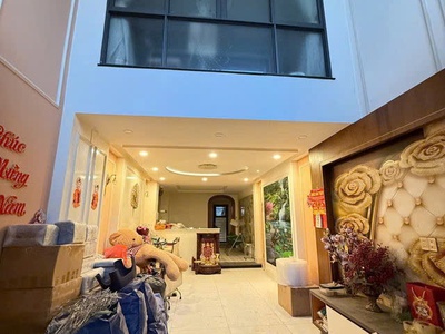 Giá mềm nhà quận tân bình: 8.2 tỷ - lý thường kiệt - p.8  - 70m  3,9 x 18   - 4 tầng -3pn master - 4