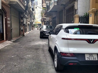 Bán nhà lê trọng tấn, thanh xuân. 105m2 3 tầng  mt 6m giá 22 -tỷ- ngõ thông - nở hậu ôtô - kinh 0