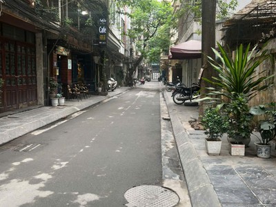 Phân lô hoàng văn thái, ô tô tránh kinh doanh đỉnh, giá 12.6 tỷ. 0