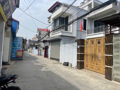 Bán 67m đất tổ 4, tt quang minh, mê linh. gần kcn, full thổ cư, oto đỗ 0
