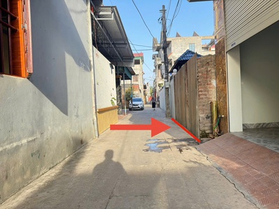 Bán đất thôn 2, thạch đà, mê linh, hn. ba bước chân tới chợ thạch đà, đường thông, oto 1
