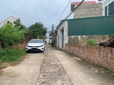Nhỉnh 2tỷ, làn 2 tỉnh lộ 419, ô tô tránh, đại yên- chương mỹ. hàng xóm thị trấn chúc sơn 4