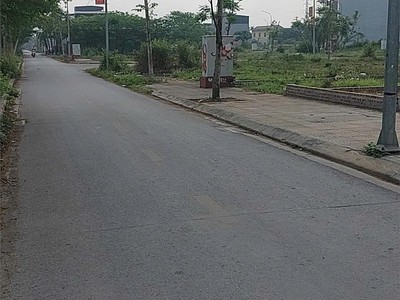 Duy nhất miếng đất phân lô đấu giá  hình bàn cờ sài sơn quốc oai ngay gần viện nhi trung ương cơ sở 1