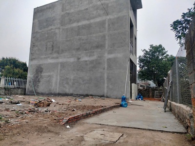 58,3m gần trường mầm non, cấp 1, cấp 2 mà chỉ nhỉnh 1,x tỉ mặt tiền rộng 4,65m - nở hậu, đất vuông 2