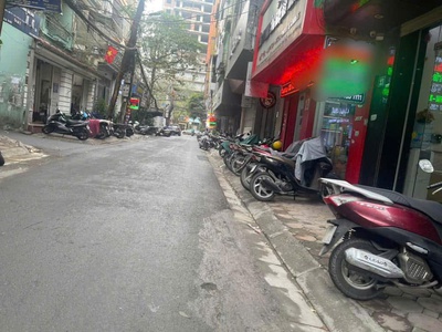 Bán nhà láng hạ ngõ thông ô tô tránh  kinh doanh sầm uất 02 thoáng diện tích rộng 0