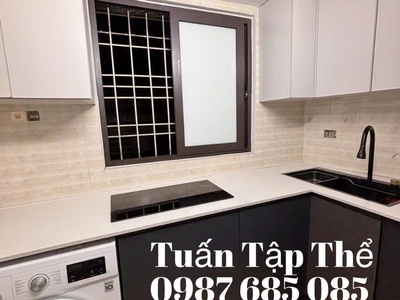 Cần bán căn hộ tập thể ở Minh Khai gần Times city 4