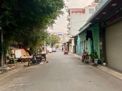 Bán gấp nhà lê trọng tấn tây thạnh tân phú sát tân bình 63m2 ,2 tầng nhỉnh 5 tỷ 0