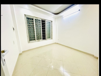 Phố minh khai nhà đẹp giá tốt gần 7 tỷ -43 m2-sân rộng-dòng tiền 25tr/tháng 2