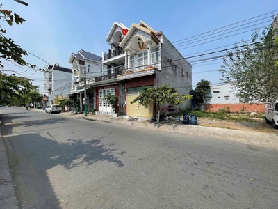 Bán Nhanh Đất Mặt Tiền Kinh Doanh 5x15.6 Gần Vincom Dĩ An 4