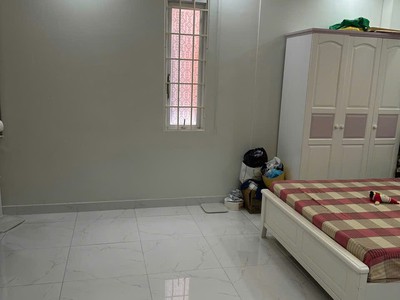 Nhà đẹp 2 lầu đường số 85 P. Tân Quy,Quận 7, dt 4x20m 0