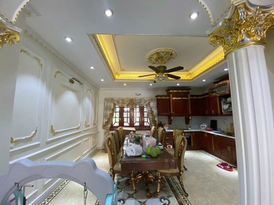 Cần bán 75m2, lưu không 25m, nhà 5 tầng tại tổ 5 Giang Biên. Đỗ ô tô trước cửa, view cực thoáng 2
