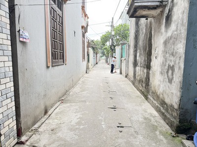 Cần bán 203m2 đất gần hồ Đổng Xuyên, Đặng Xá. Khổ đẹp, đường thông ô tô nhỏ 3